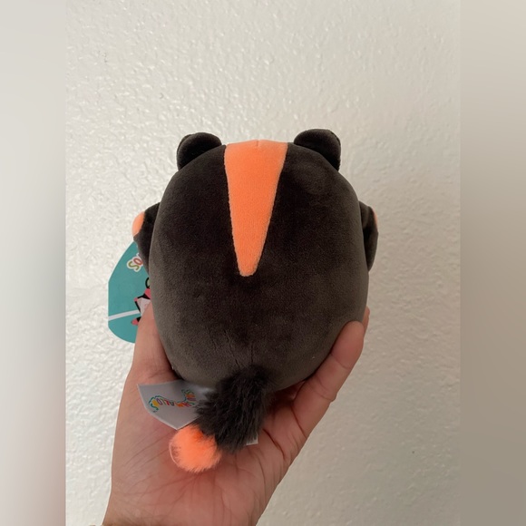 ELVIO 5” NWT DOTD squishmallow - Picture 2 of 3